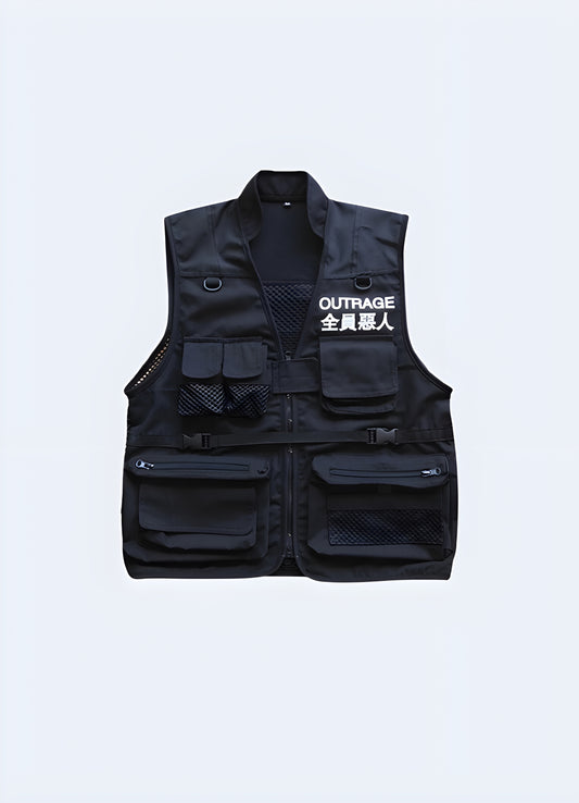The japanese vest is lightweight yet robust, perfect for the mid-season and summer's gentle heat.