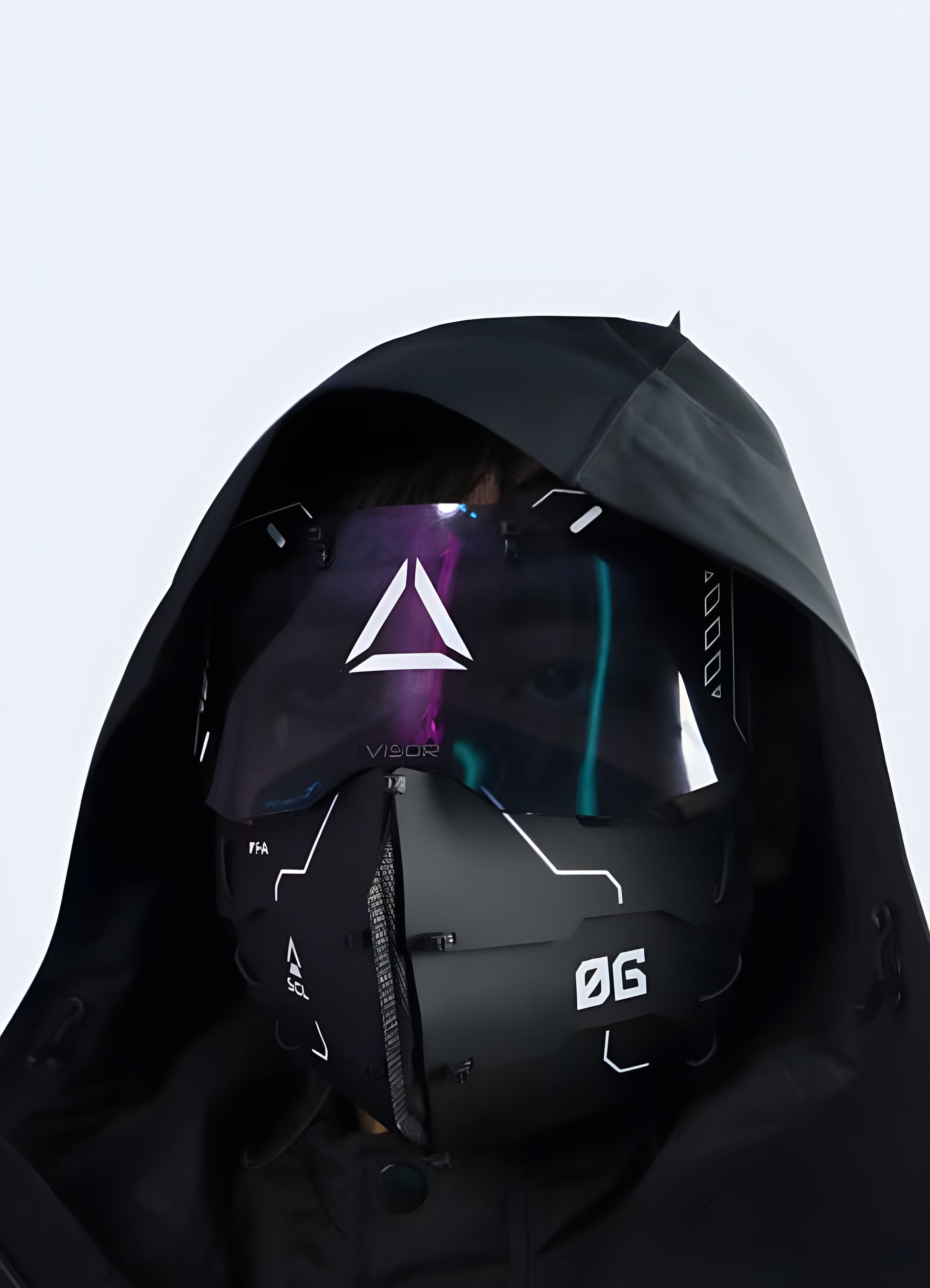 These glasses feature a visor headband design that is both functional and stylish.