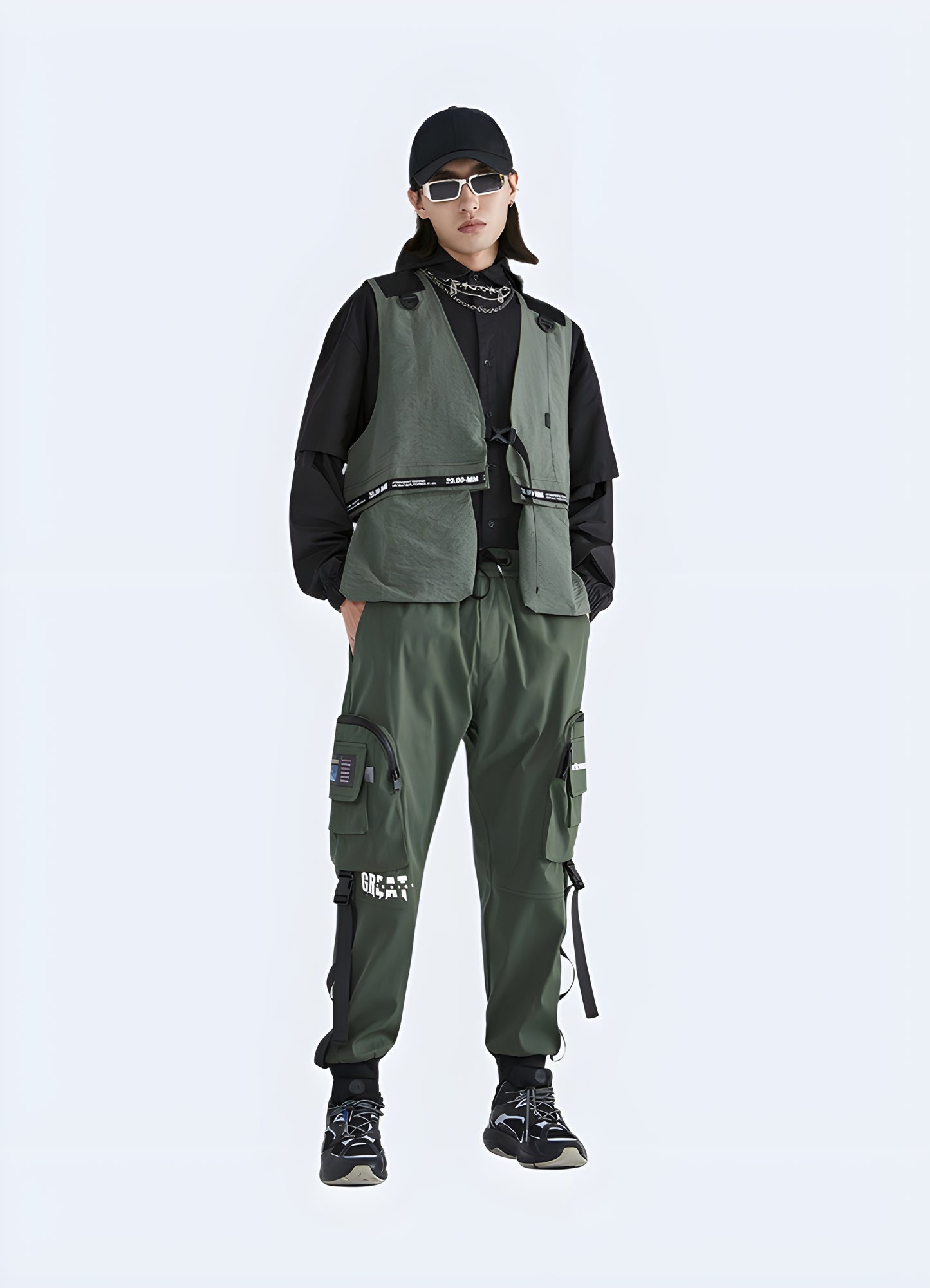 Techwear cargo trousers with a sleek camouflage print.