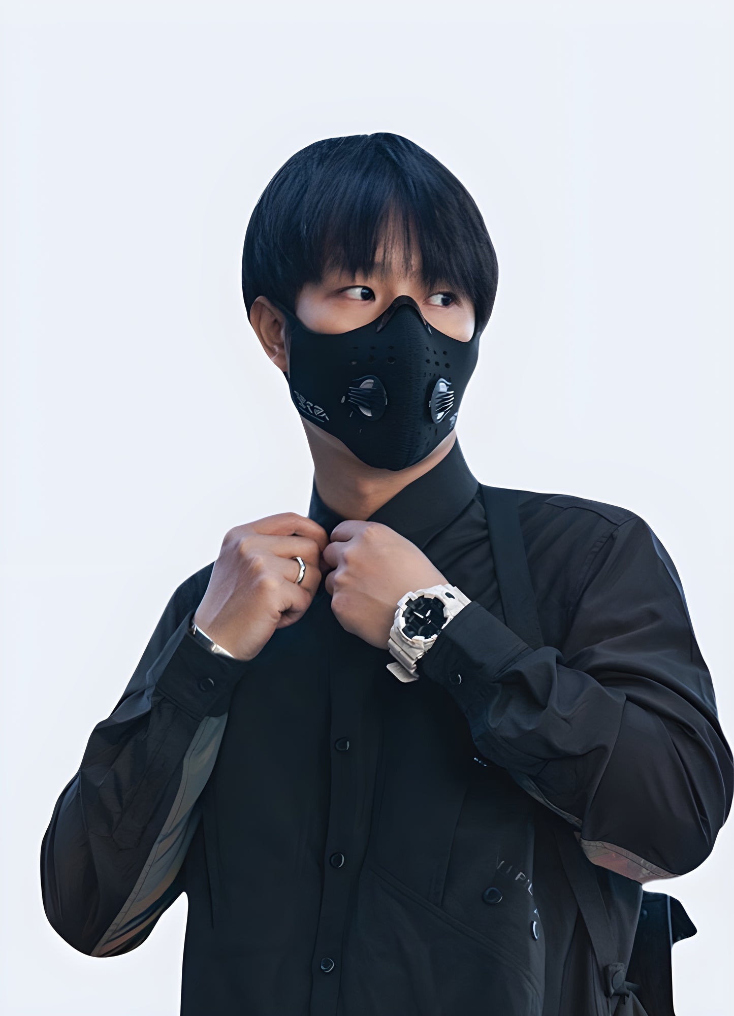Crafted from durable polyurethane and spandex, this mask adapts to any adventure.