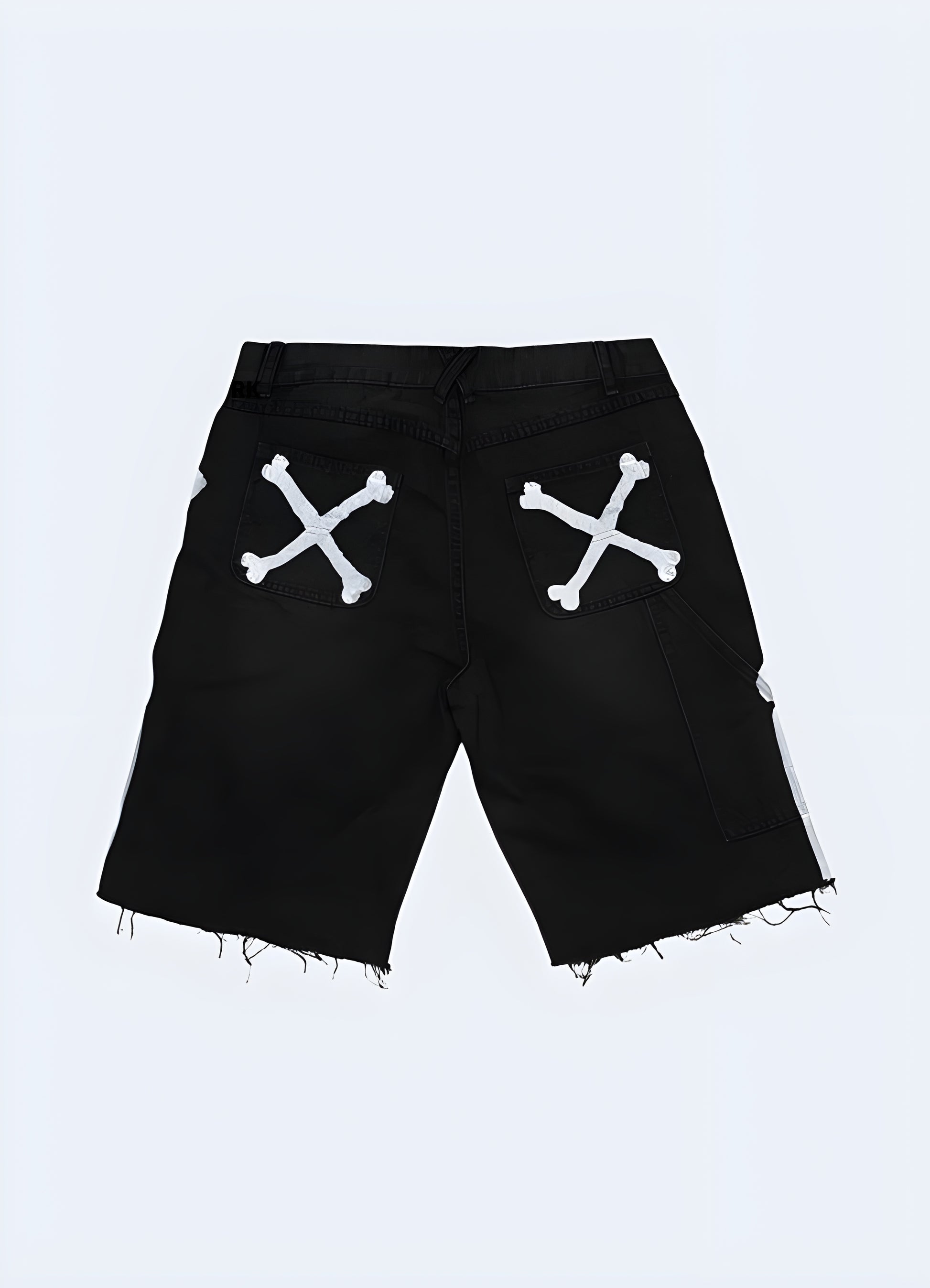 All-over skeleton rib print shorts.