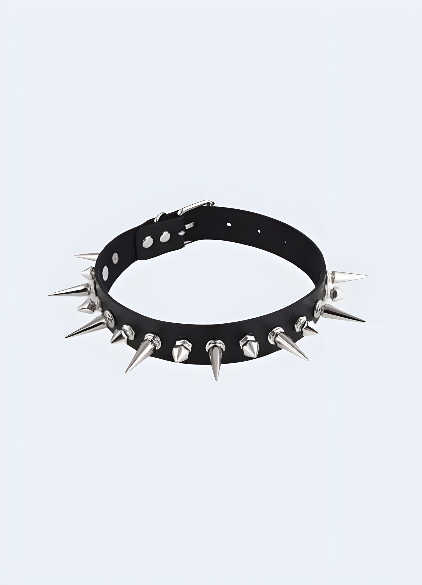Get a street goth look with this spike choker necklace.