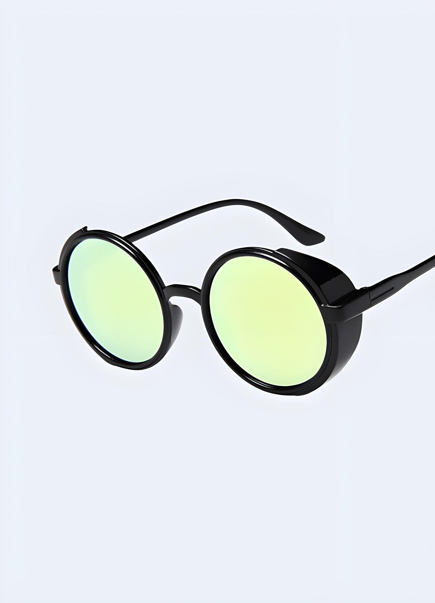 Experience the world in stunning clarity with the polarized HD lenses of these steampunk techwear sunglasses.
