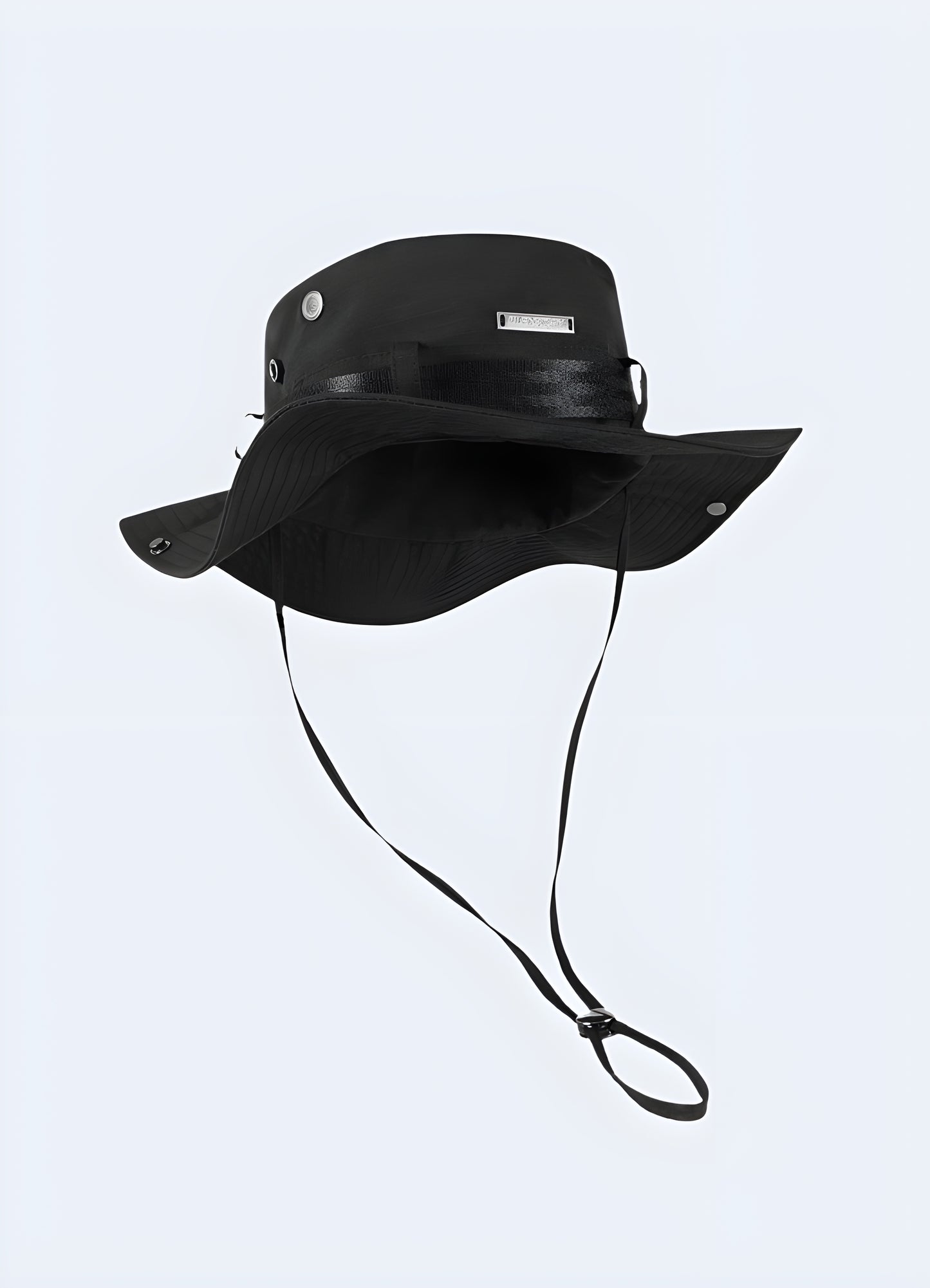 This piece is a masterful fusion of Japanese fishing hats and military bucket hats.