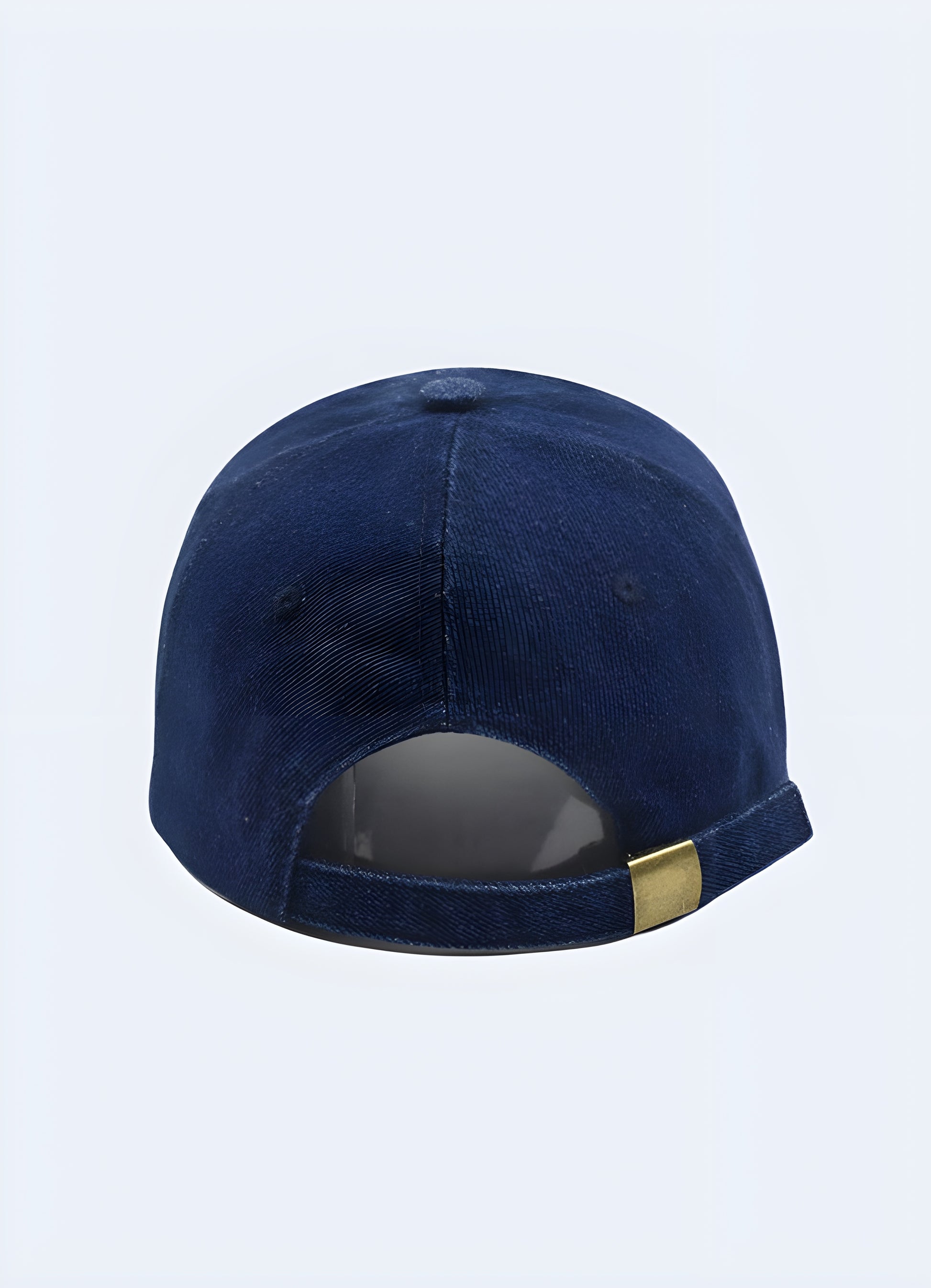 Complete your vintage look with the washed out cap and other retro-inspired accessories.
