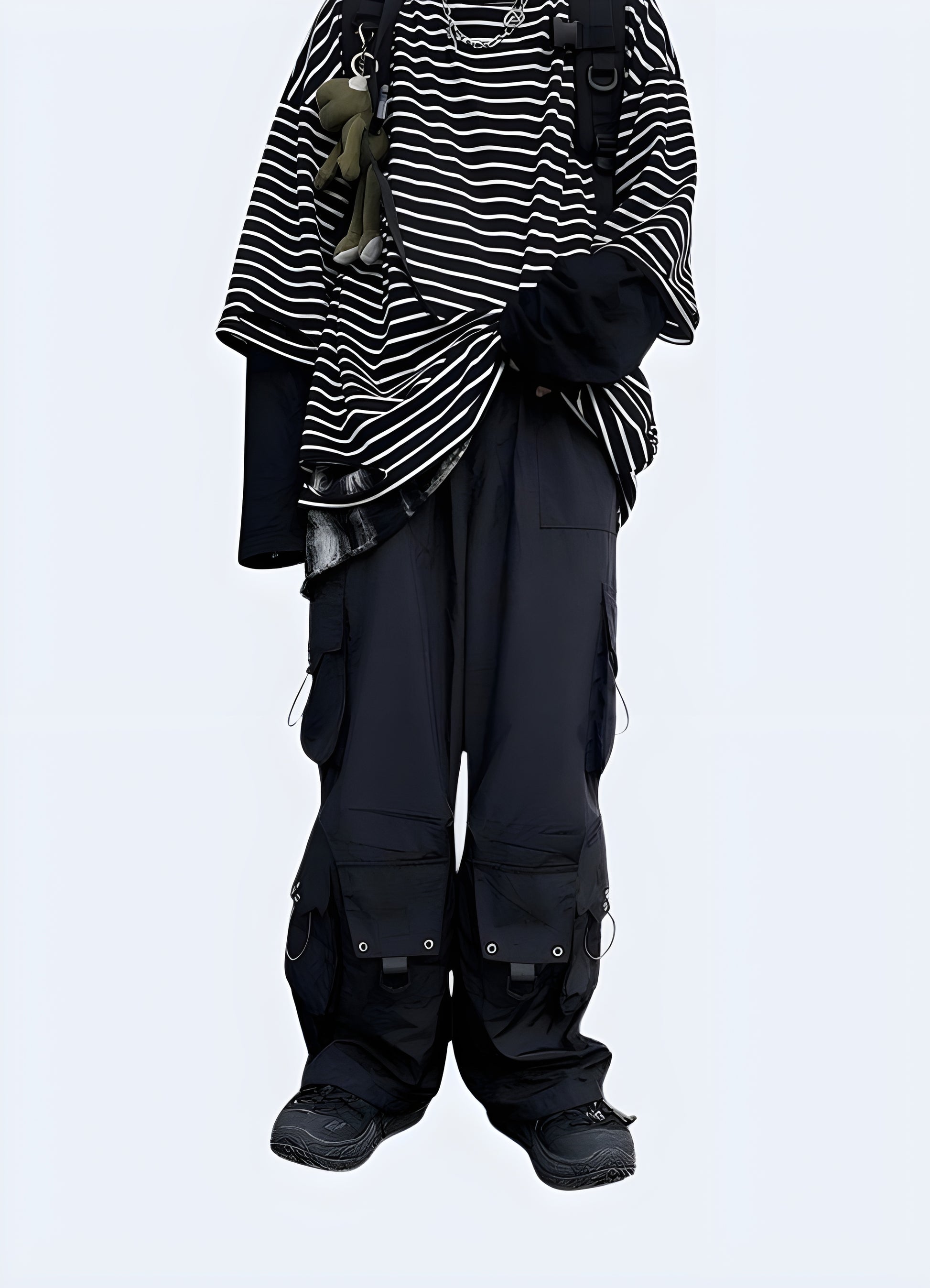 Techwear cargo pants elastic waist women baggy style pant.