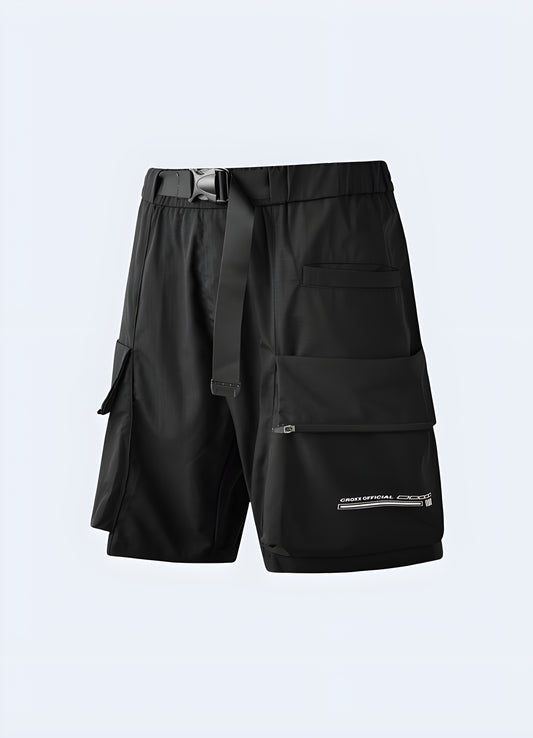 With the large and practical cargo pockets shorts.