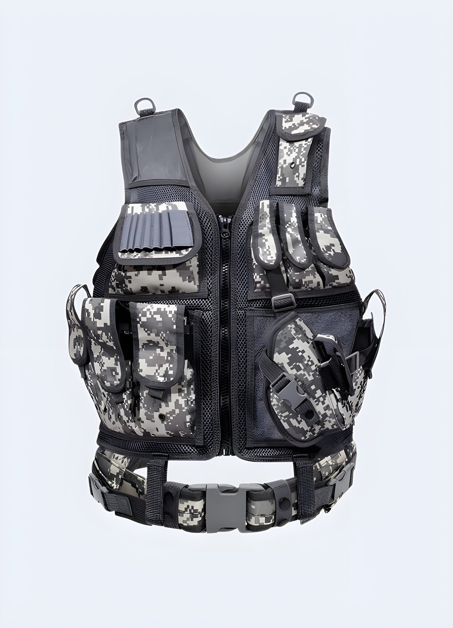 This bulletproof vest offers the edge you need in high-stakes scenarios.