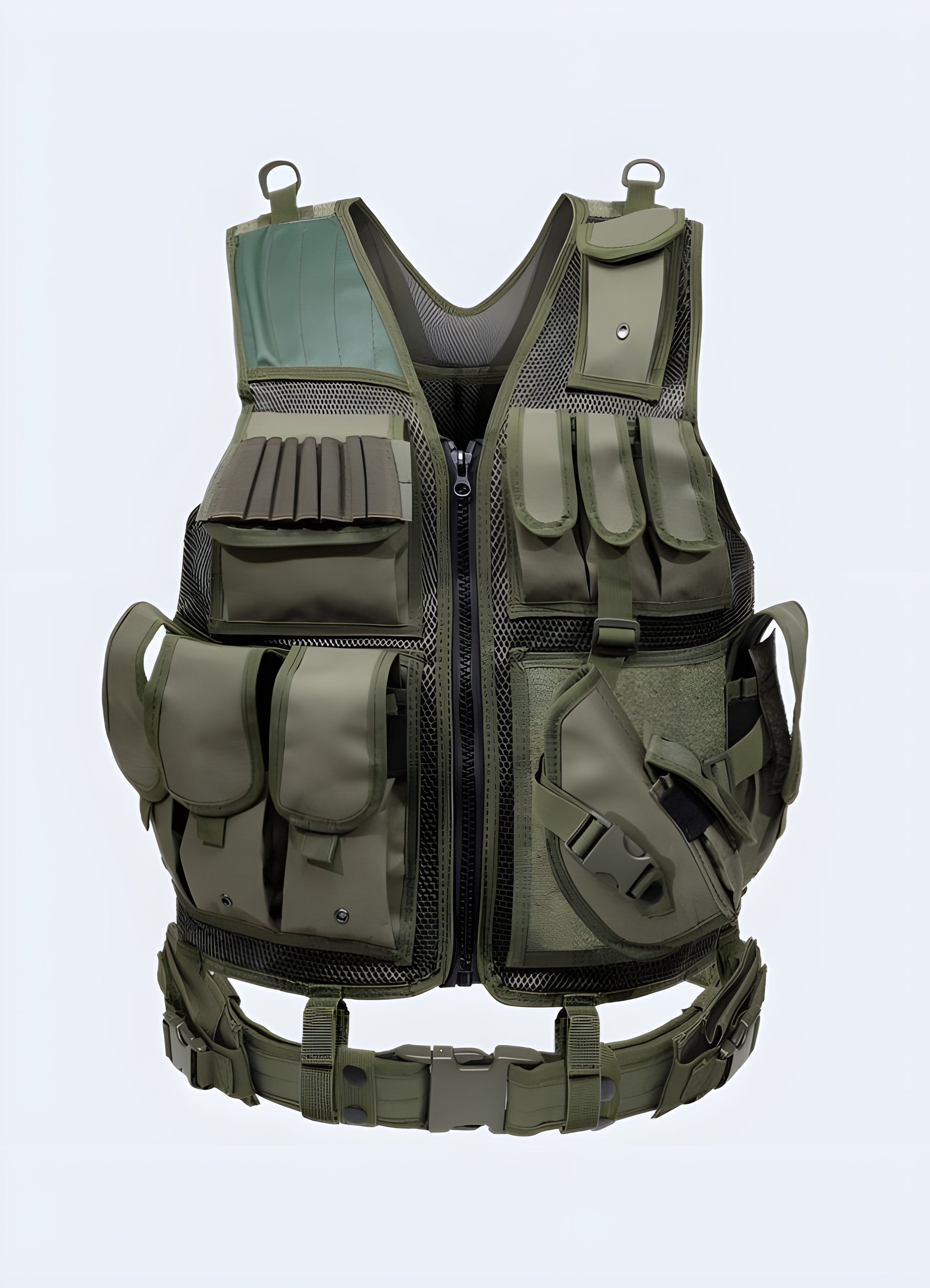 This bulletproof vest integrates comfort features with advanced protection.