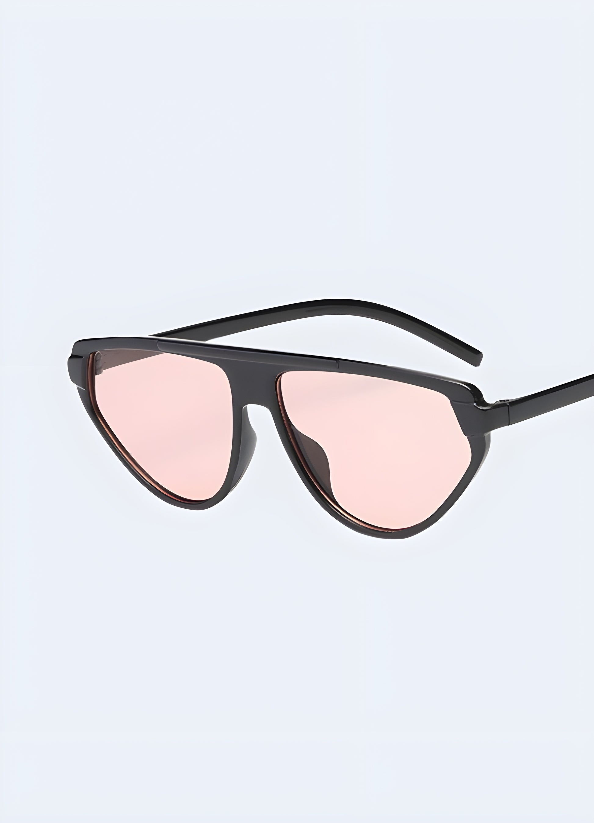 Streetwear style glasses cat eye style flat top sunglasses.