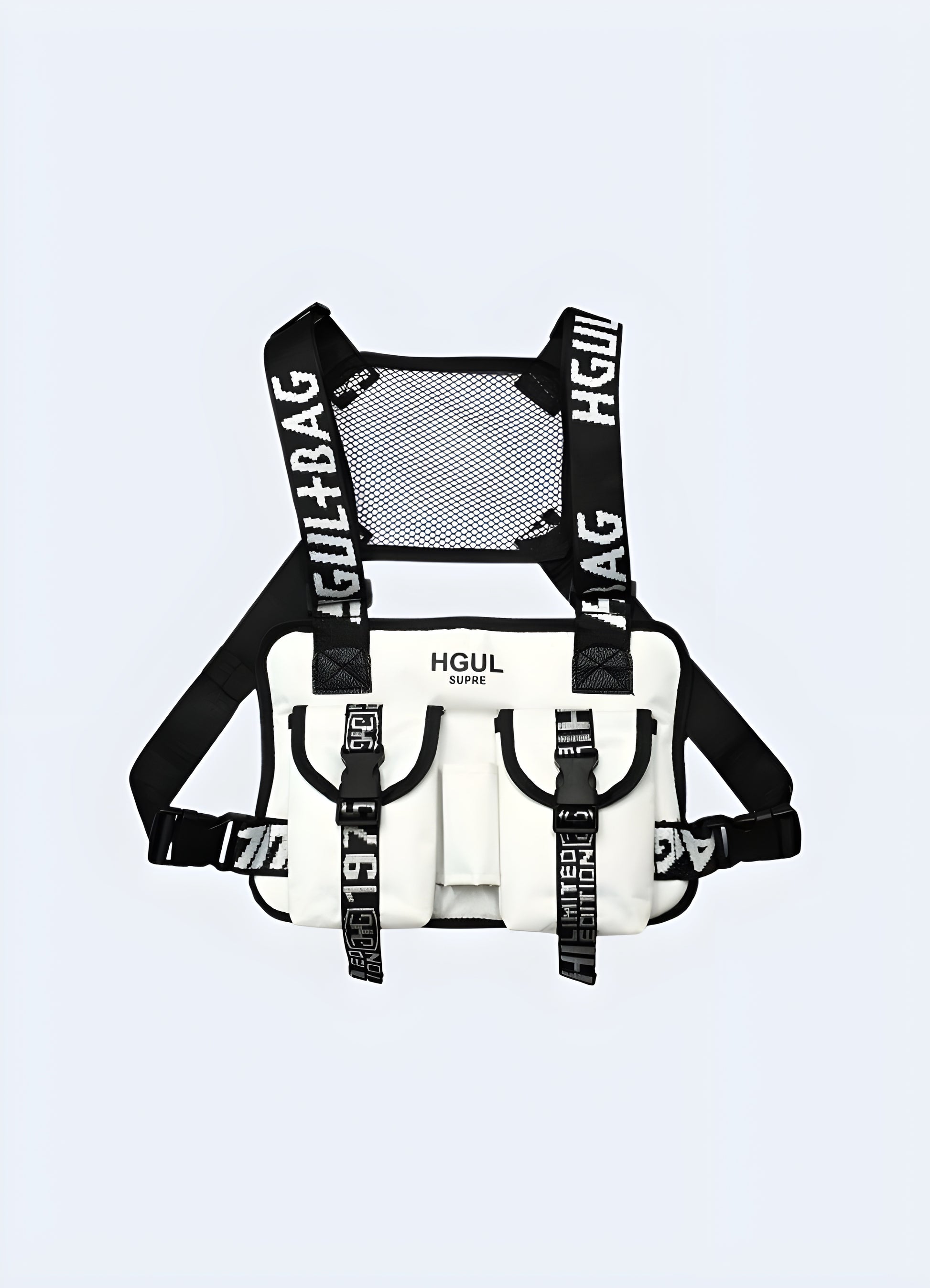 The bag comes in black and white, so you can choose the perfect look to match your personal style.