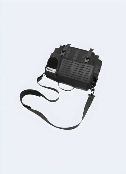 Roomy messenger bag flap closure with snaps.