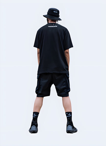 Crafted with ninja wear and technical clothing in mind, these full-black shorts.