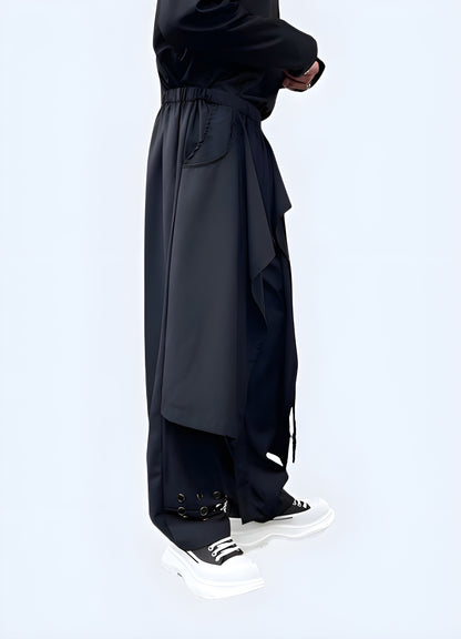 Elastic waist black hakama pants.