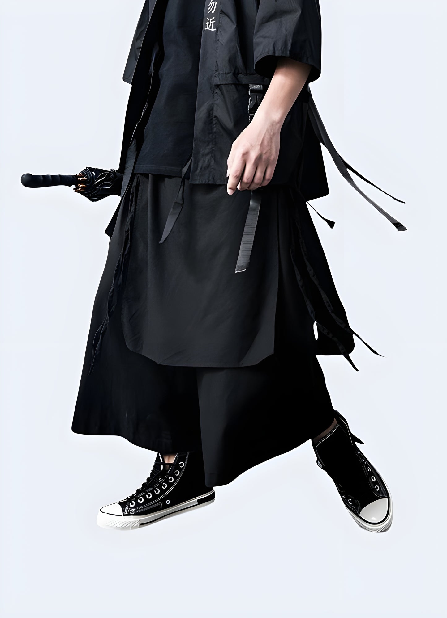 These elegant pants offer a dual-layer design bushido pants.