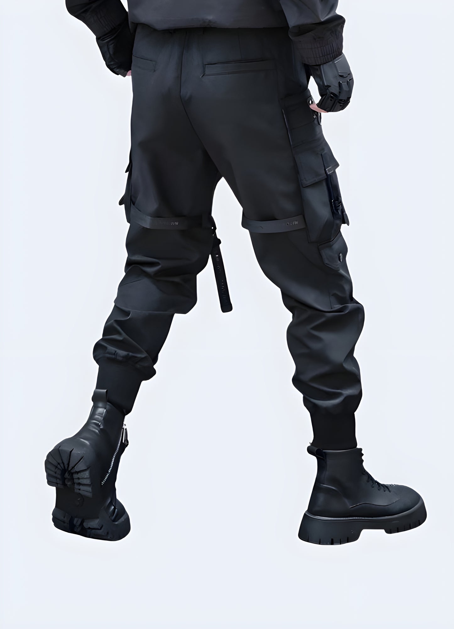 Pockets with excellent storage space cargo pants techwear.