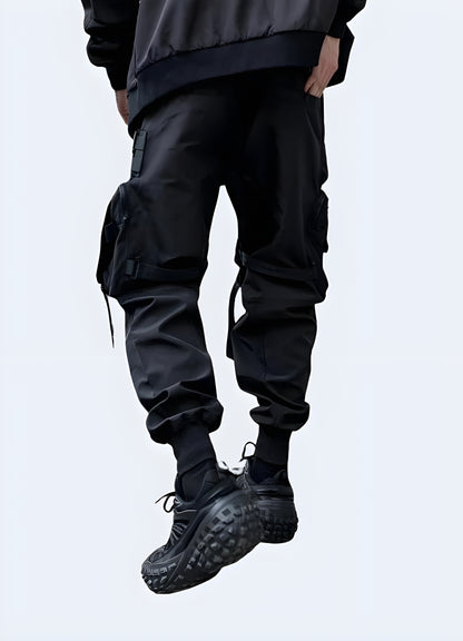 Functional elastic waist paratrooper pants.