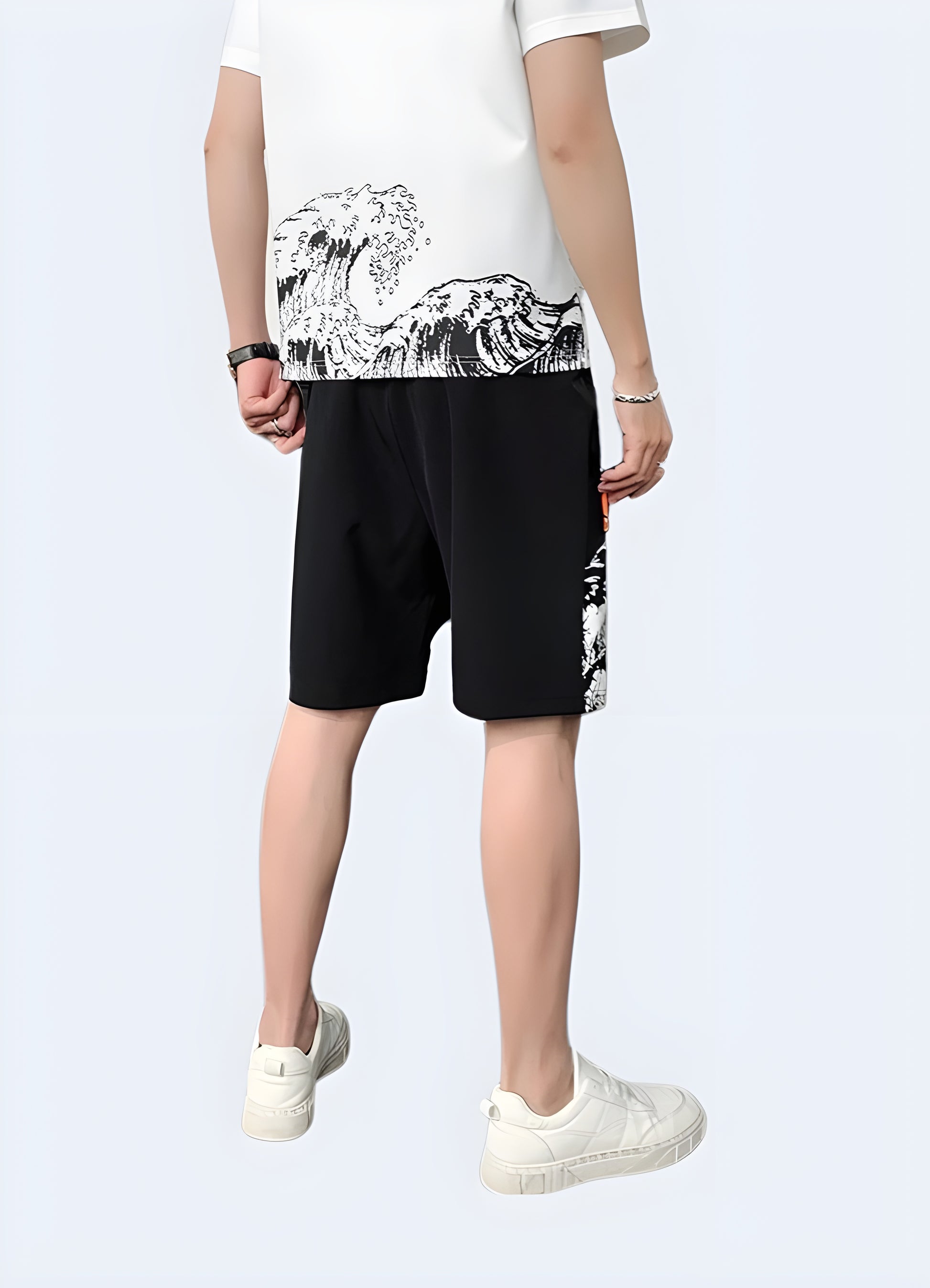 Pockets with zipper on both side japanese wave shorts.