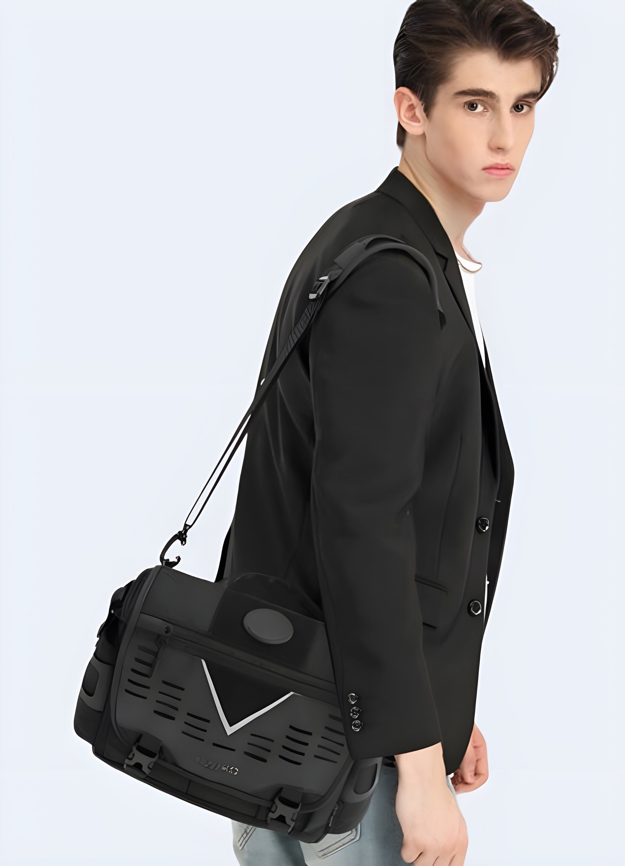 Large anti-theft messenger bag | Zachary