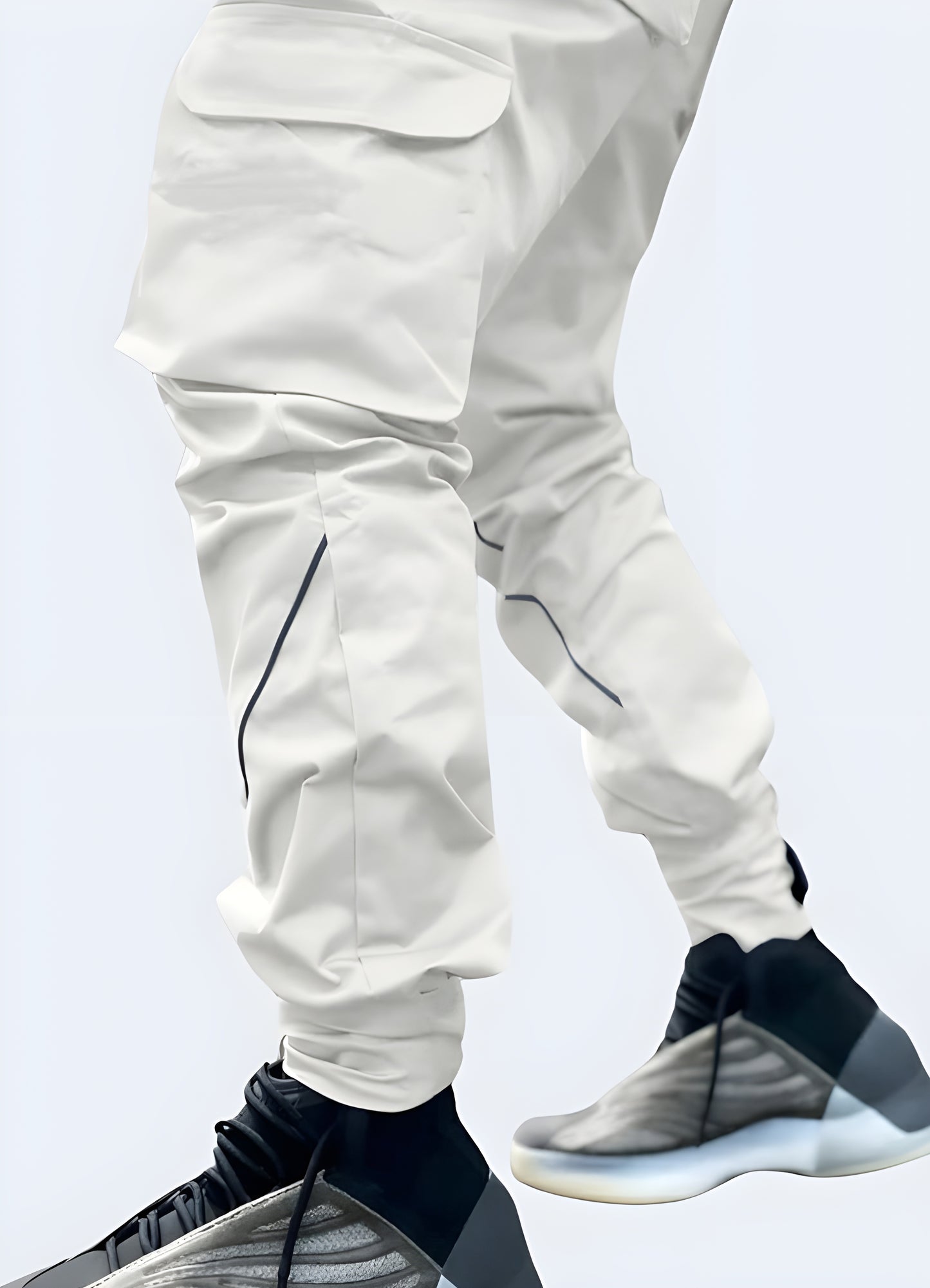 Men wearing white reflective pant side view.