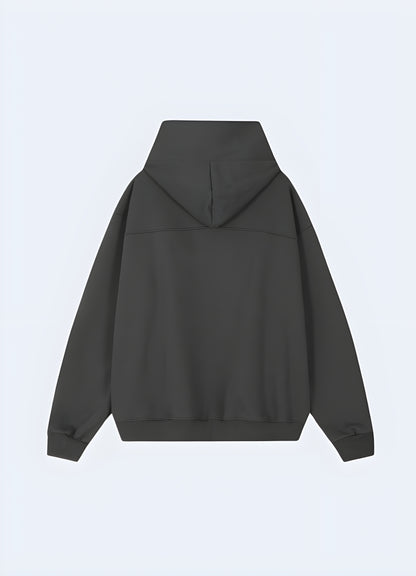 This oversized grey zip up hoodie is an ideal softshell to complete your techwear outfit.