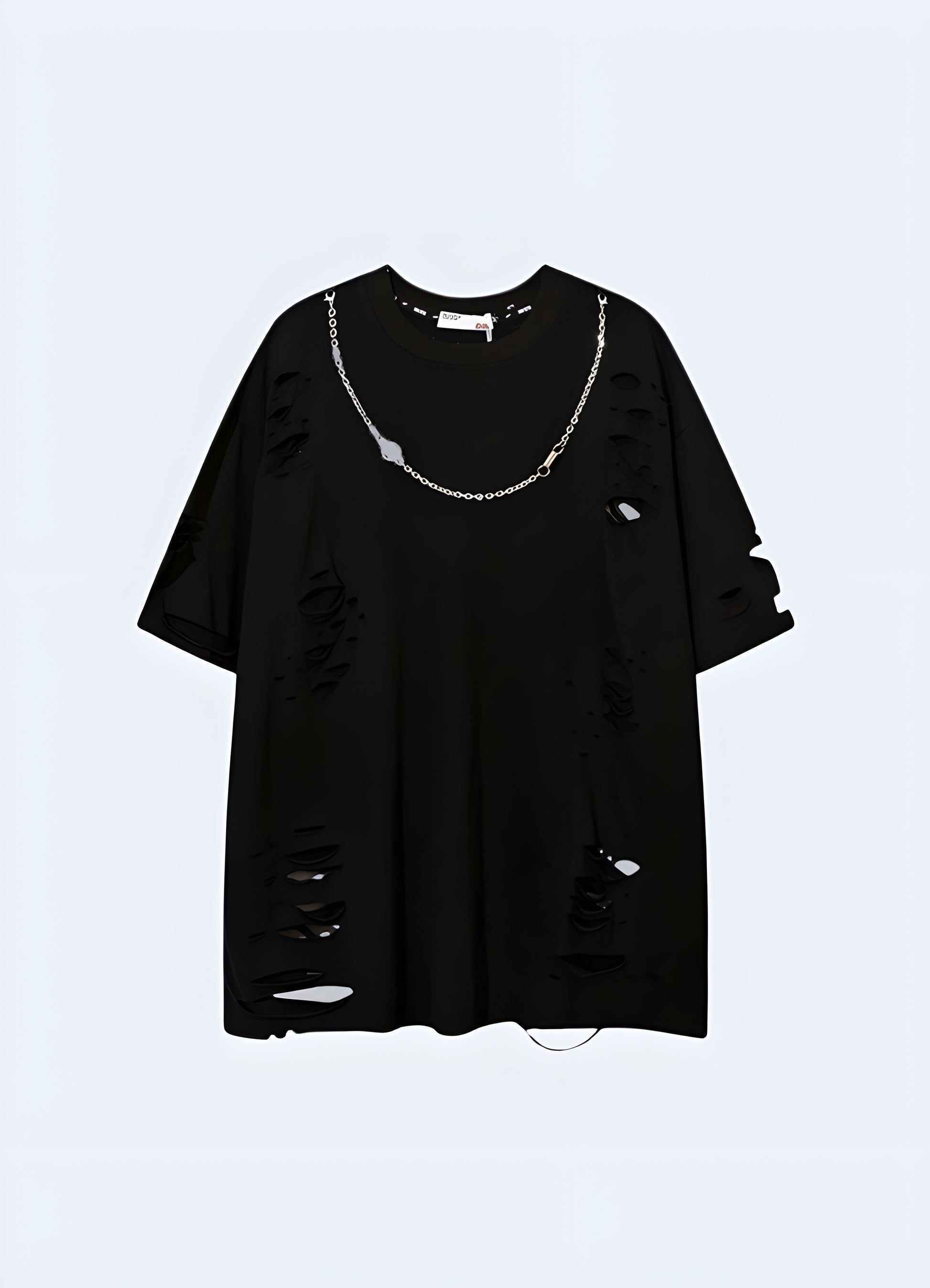 Break the mold with this edgy chain-print graphic tee black.