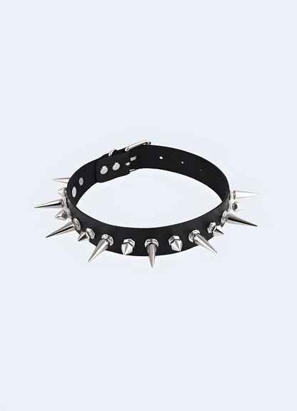 Get a street goth look with this spike choker necklace. 