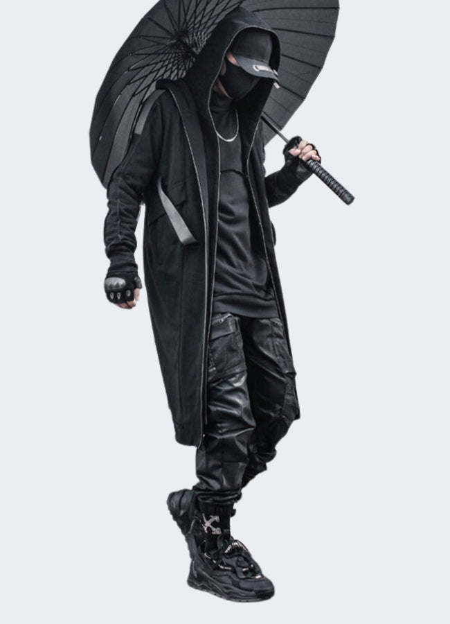 Own your individuality with this versatile techwear overcoat.