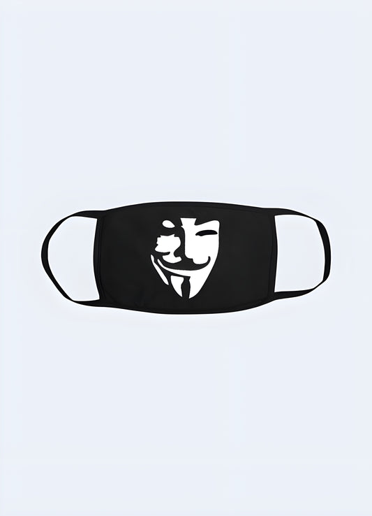 Infiltrate the shadows with this classic vendetta mask.