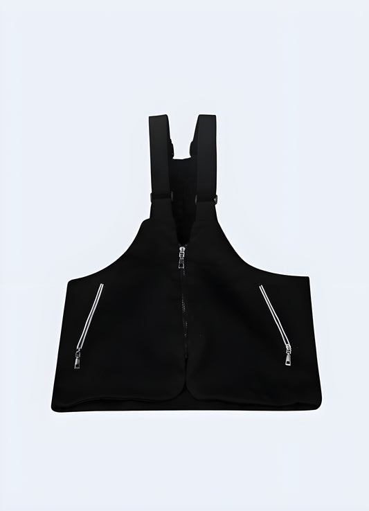 Our vest chest bag comes in both black and white, so you can choose the perfect color to match your outfit. 
