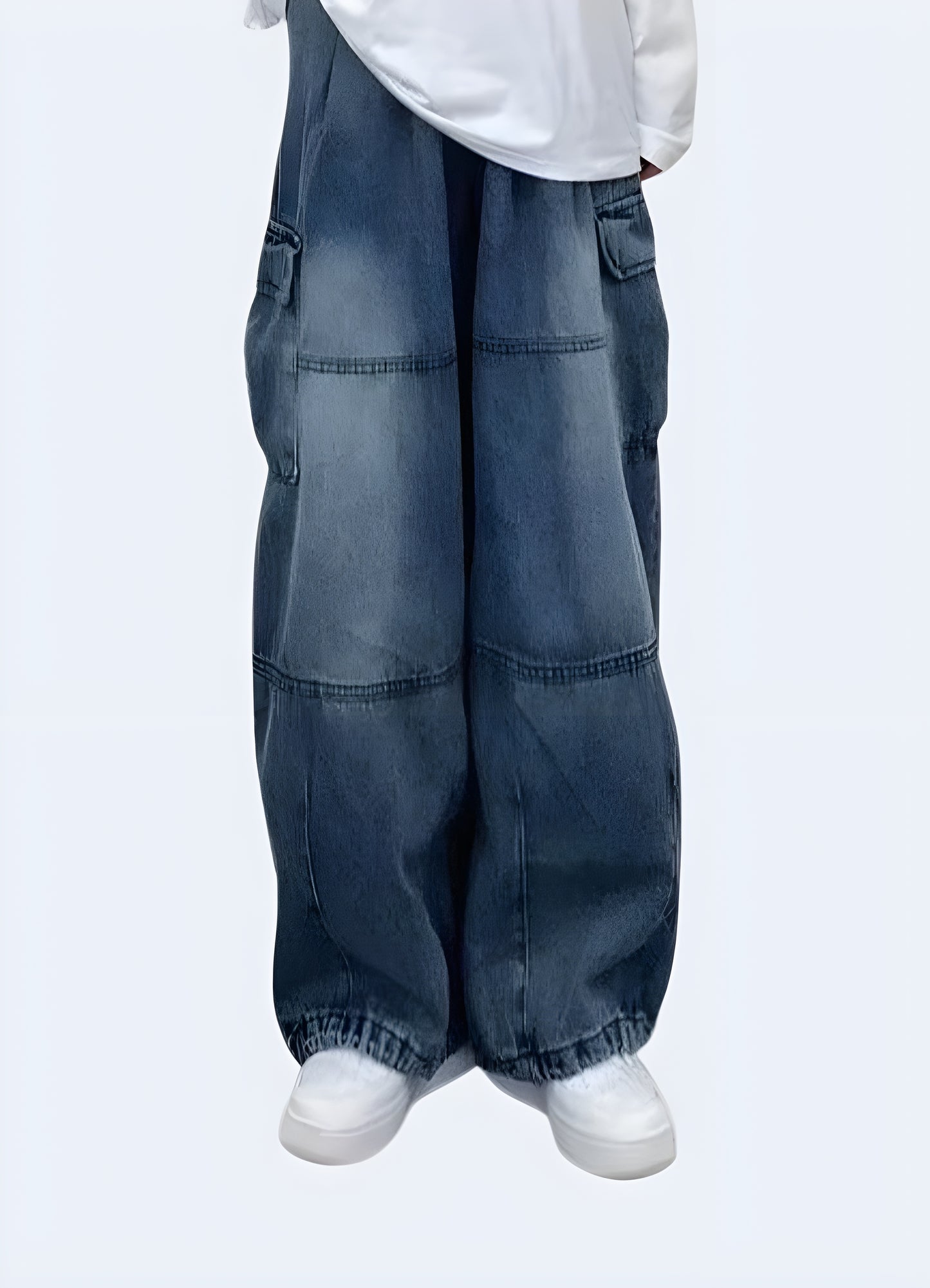 Oversized silhouette blue baggy cargo pants women.