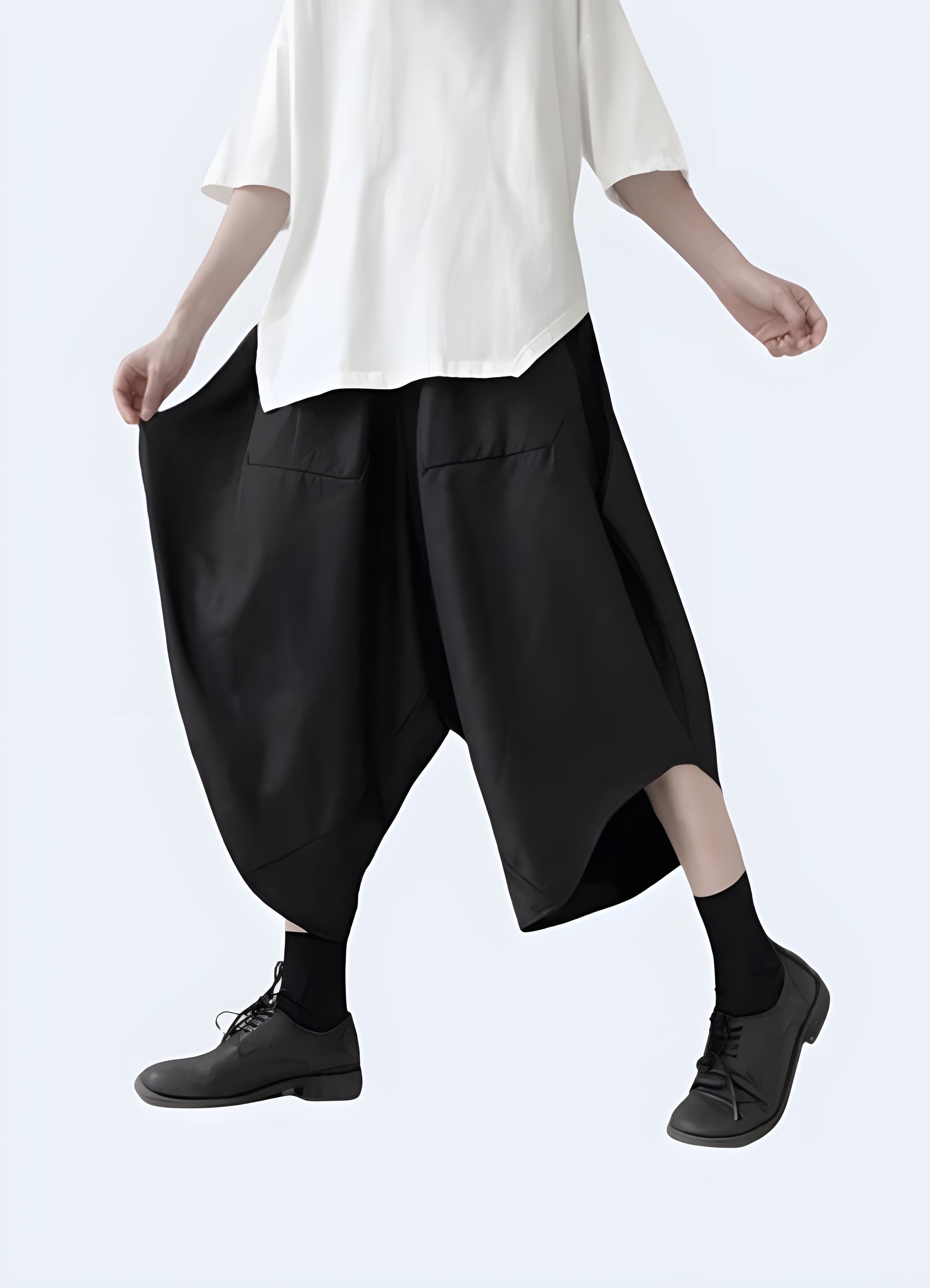 Multiple pockets decoration black harem pants womens.