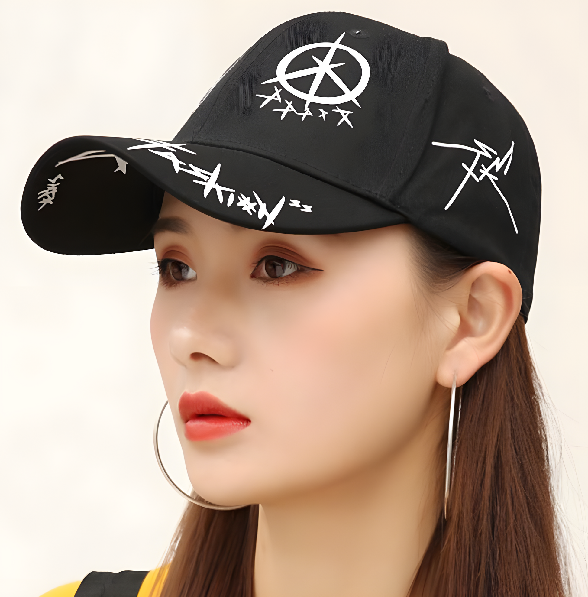 Adjustable snapback closure unisex alternative style.