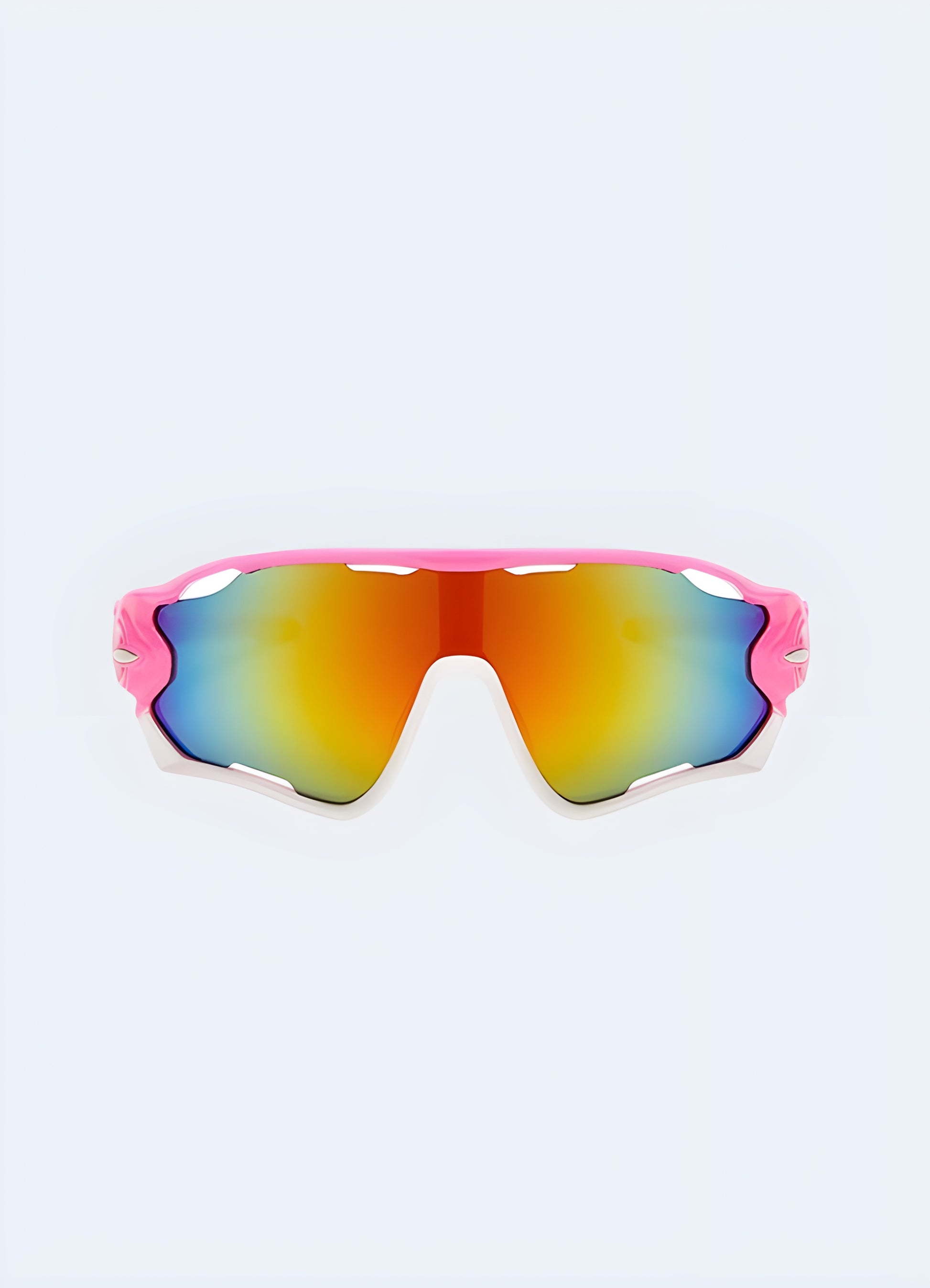 Mirrored pink lenses, a translucent frame, and trendy design capture the essence of the era.